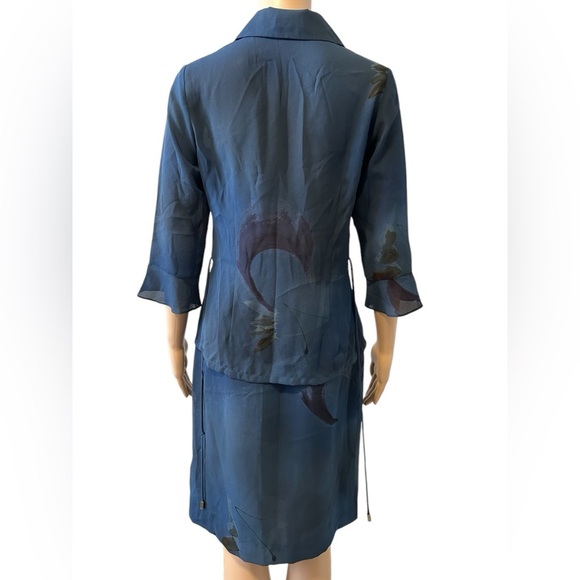 BNWT Elegant Blue Women's Skirt Set - Picture 5 of 7